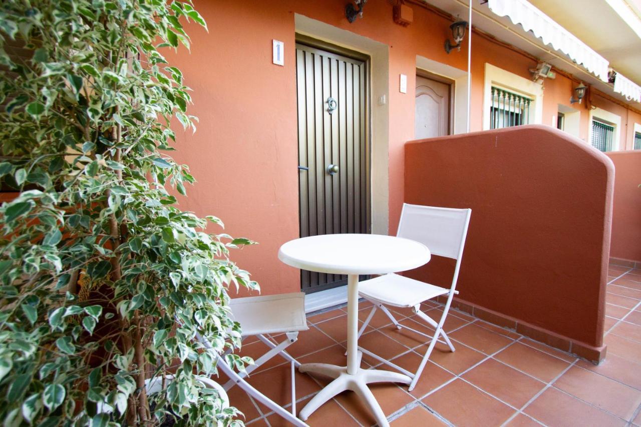 Apartamentos Turisticos Trajano بولونيا المظهر الخارجي الصورة
